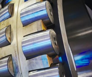 Gdzie montuje się łożyska baryłkowe?